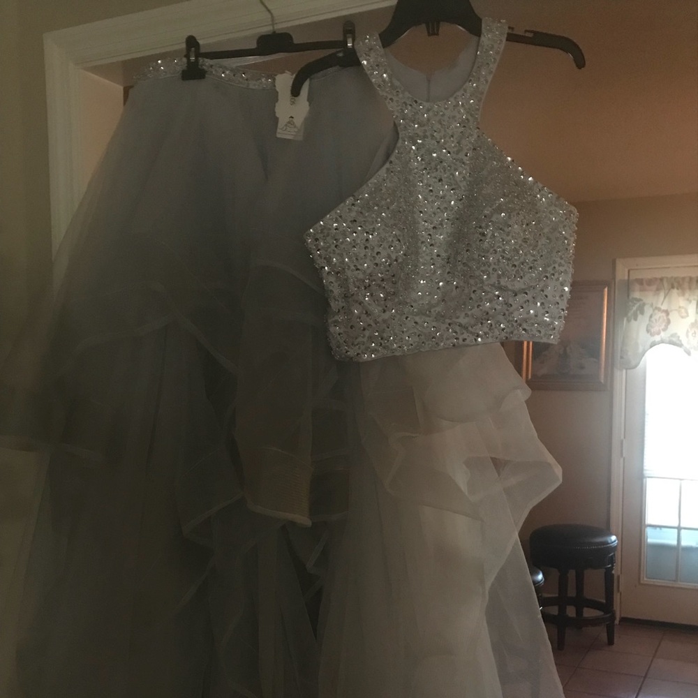 Prom Dress - Picture 2 of 2